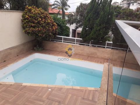 Excelente casa em condominio - Paquetá