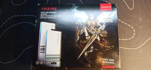 Kit Memória DDR4 32GB (2x16GB) 3200MHz RGB Branca - ASGARD VALKYRIE! 