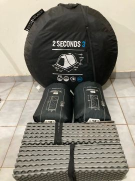 Barraca Camping 3 pessoas + saco de dormir + isolante térmico
