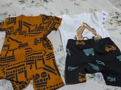 Conjunto novo Carters 