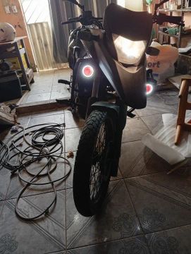Moto impecável - Ótima oportunidade!