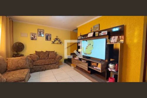 Casa à Venda - Jardim, 3 Quartos, 98 m2