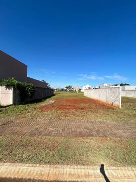 Terreno Condomínio Iguaçu