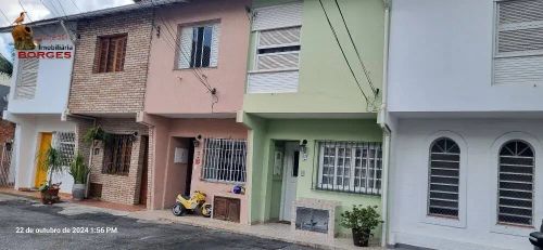SOBRADO 2 DORMITÓRIOS DE VILA NO BROOKLIN - PARA VENDA/ LOCAÇÃO.