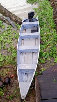 Bote e motor Suzuki