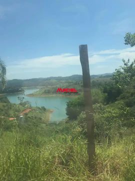 Terreno Condomínio em Santa Branca