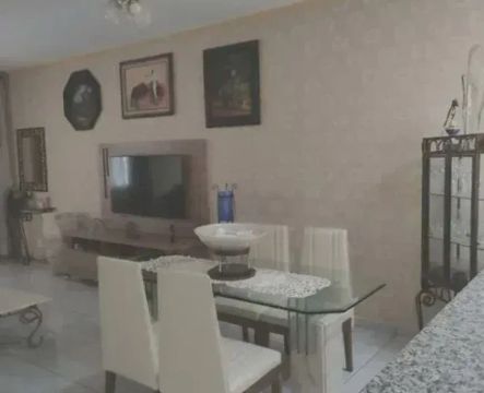Imóvel para venda tem 49 metros quadrados com 2 quartos em Trobogy - Salvador - BA