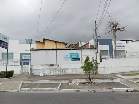 Mega área comercial vizinho ao Núcleo Jurídico do CESMA - Íris Alagoense