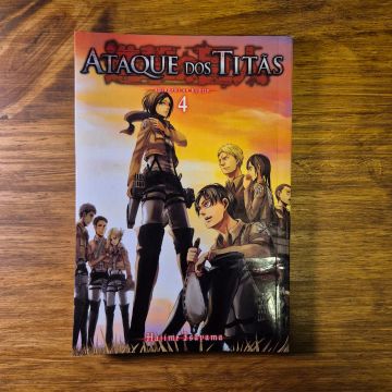 Novo Mangá Ataque dos Titãs Volume 4