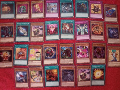Yu-Gi-Oh cartas originais 