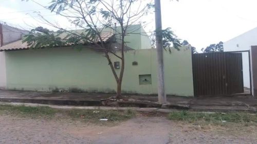 Casa Bairro Icaraí | Av. Belo Horizonte | Divinópolis.