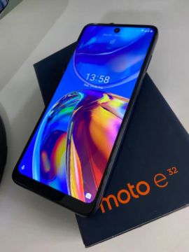 Vende-Se Moto E 32 ?
