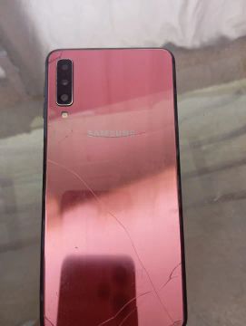 Samsung Galaxy S10 Plus Rosa - Tela Quebrada