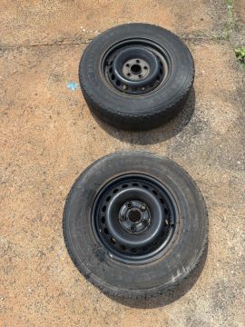 Vende-se jogo de rodas de ferro para caminhonete 