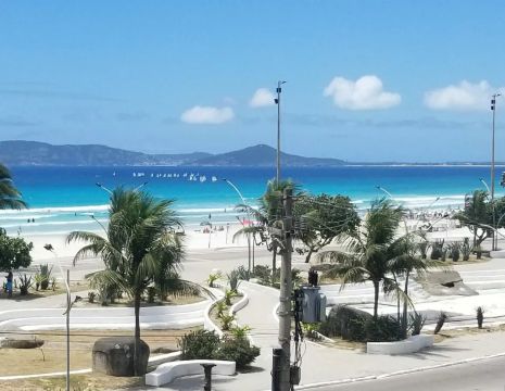 Cabo Frio em frente a Praia do Forte