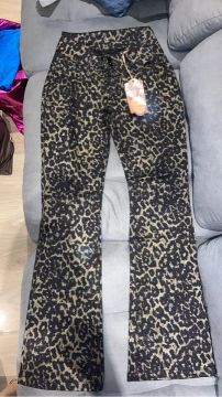 Calça flare 