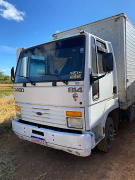 Caminhão Ford Cargo 814 - Diesel