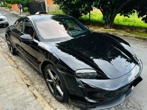 Taycan 4S 22/22 LEIA A DESCRICAO