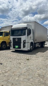 Caminhão baú toco VW constelation 19390, único no Brasil. 