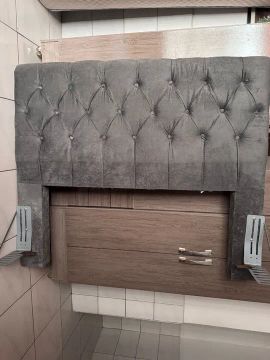 Cabeceira De Cama Box Casal 142cm Tecido Suede Cor Cinza