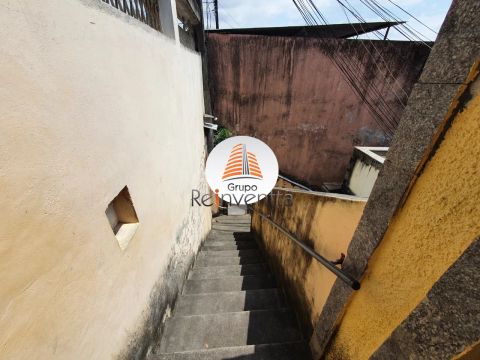 Casa de vila para venda tem 40 metros quadrados com 1 quarto em Pavuna - Rio de Janeiro - 