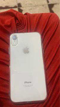 iPhone XR branco