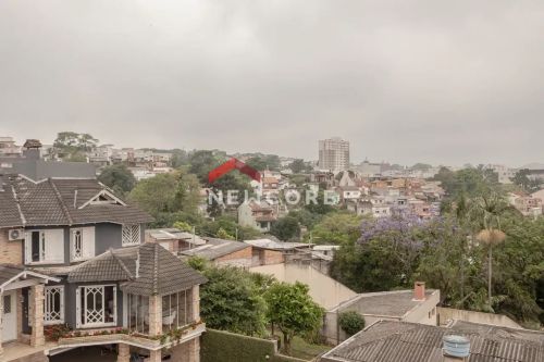 Cobertura em Rua Souza Lobo - Chácara das Pedras - Porto Alegre/RS