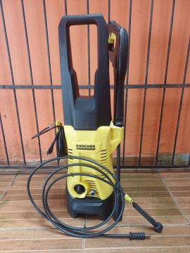 Lavadora de Alta Pressão Karcher