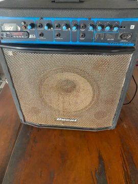 Vende se caixa amplificada Oneal grande R$:500