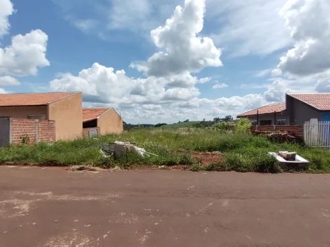 Lote "inteiro" - Residencial Bela Vista
