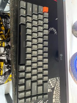 Teclado Mecânico Gamer K68