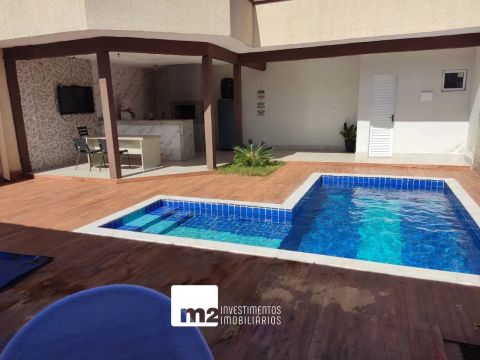 Casa na Vila Mutirão 1, com 3 suítes