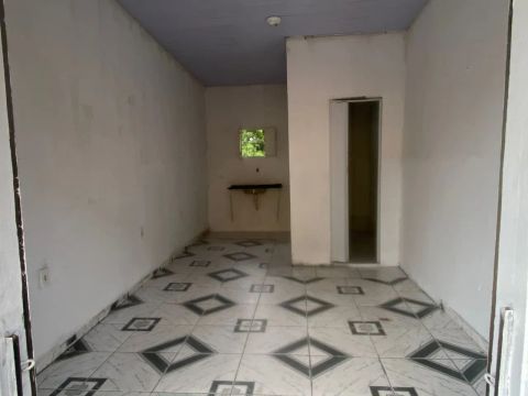 Aluga-se Ponto comercial no SJose, na Rua do S.O.S