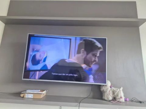 Vende-se TV de 55' 