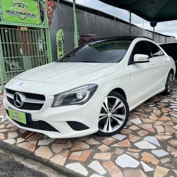 MERCEDES CLA-200 único dono, teto solar 
