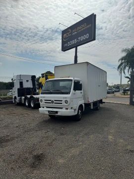 VW 5140 Baú Carga Seca 2008
