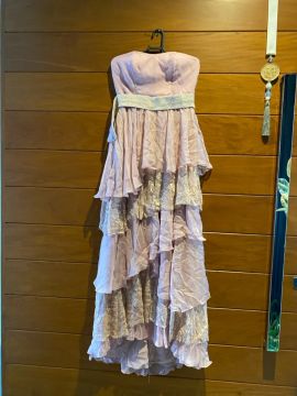 Vestido de Festa rosa com detalhes em renda 40-42