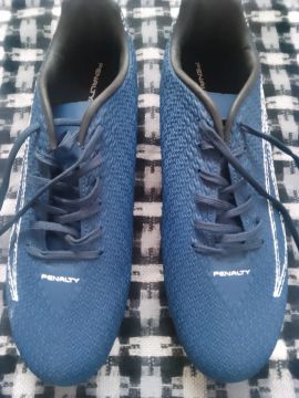 Chuteira Masculina Campo Bravo XXII Penalty nr 42 cor azul alta qualidade e resistente