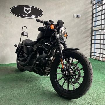 HARLEY DAVIDSON XL883N