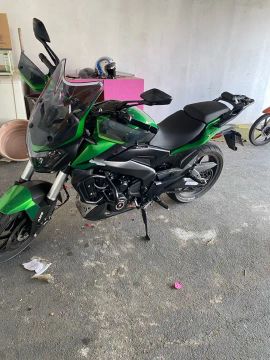  Moto Dominar 400