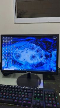 Vendo monitor para PC 19?