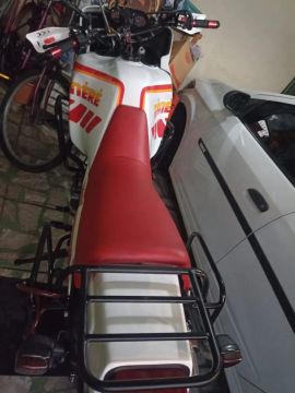 Motocicleta Ténéré 600