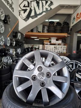 Jogo de rodas usadas aro 15 4x108 Peugeot 207
