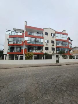 Apartamento mobiliado 2 dormitórios 600m do mar