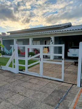 Aluguel para veraneio na praia de Capão Novo Village