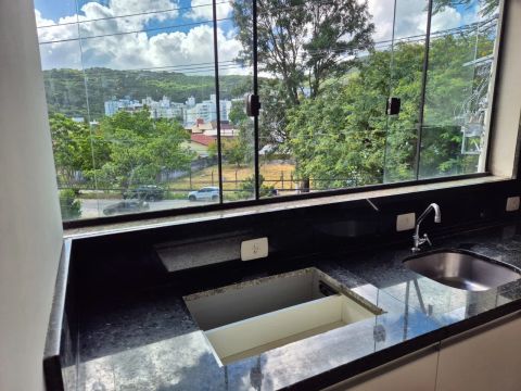 Aluga-se apto de 2 quartos no jardim Anchieta 