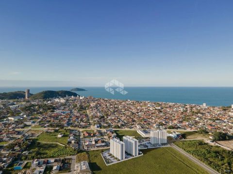 Apartamento em Praia De Armação Do Itapocorói