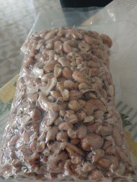 Castanha de caju torrada con sal em embalagem de 1kg