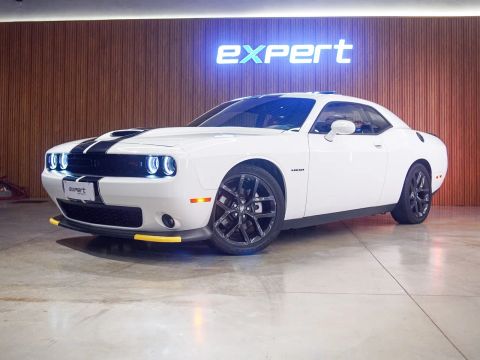 Dodge Challenger 5.7 V8 Hemi Gasolina R/T Torqueflite