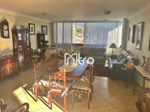 Apartamento com 4 dormitórios à venda, 180 m² por R$ 1.190.000,00 - Centro - Itajubá/MG
